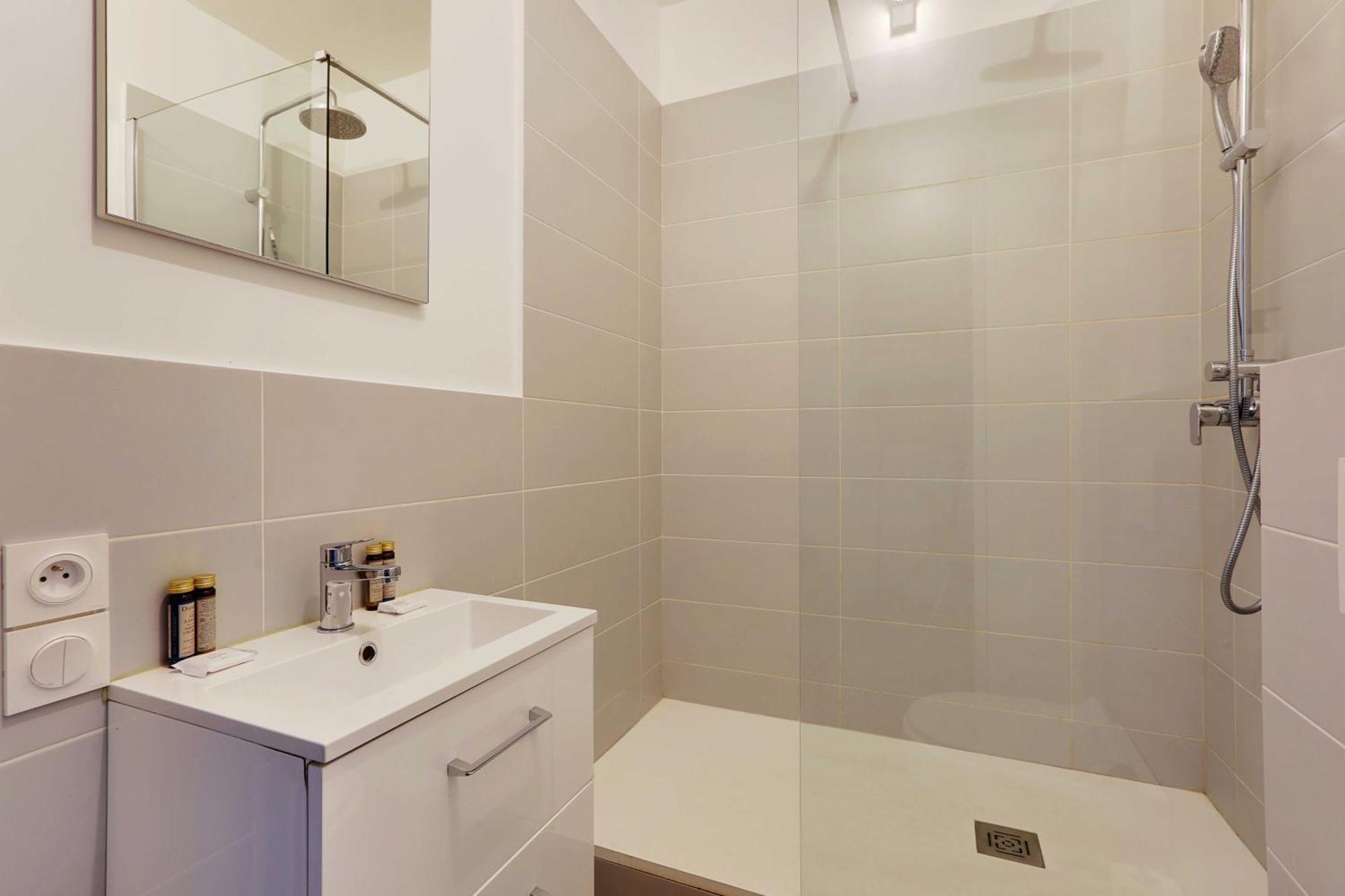 Spacious Apartment - 4Br-10P Montmartre Paris Extérieur photo